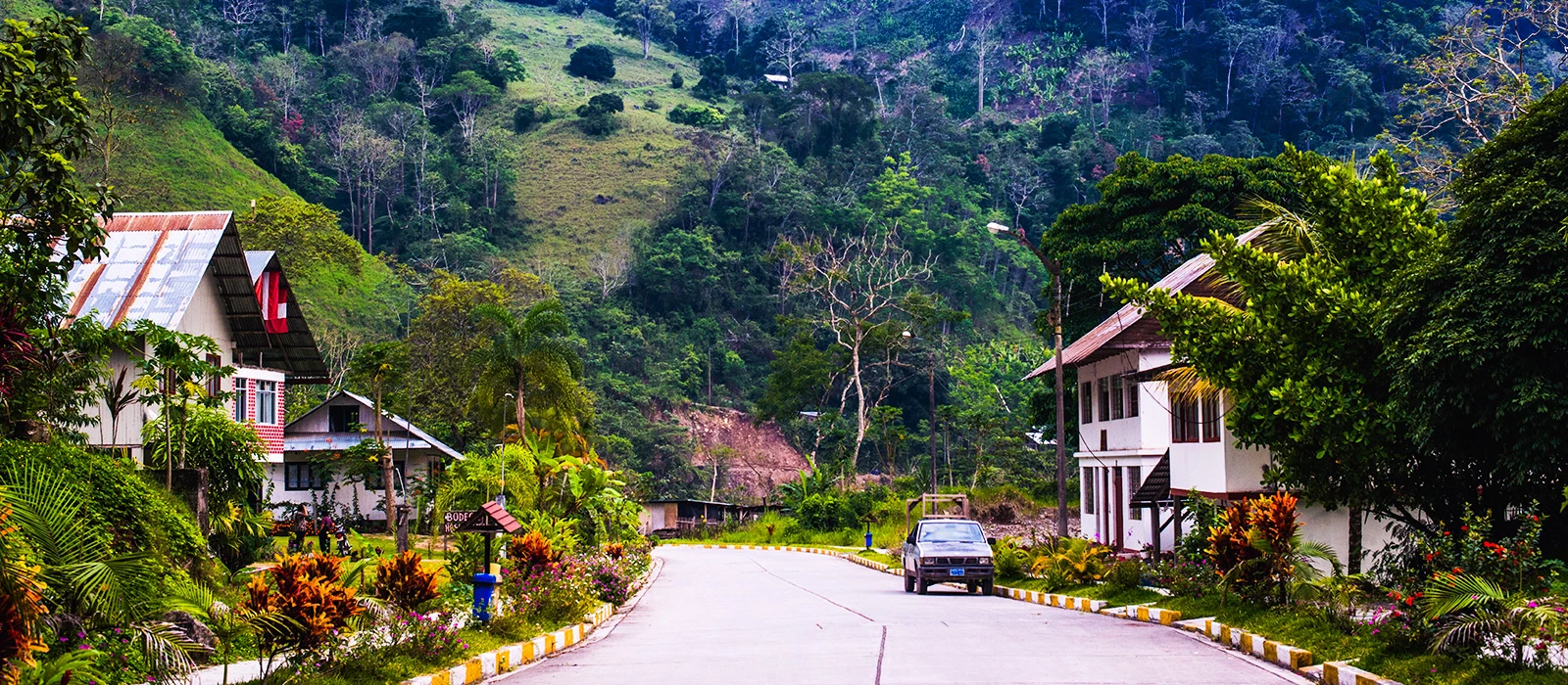 ¡Promociona tu negocio en Y Tú Qué Planes!