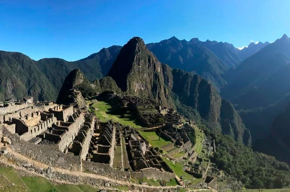 Tierra-Biru-Expeditions